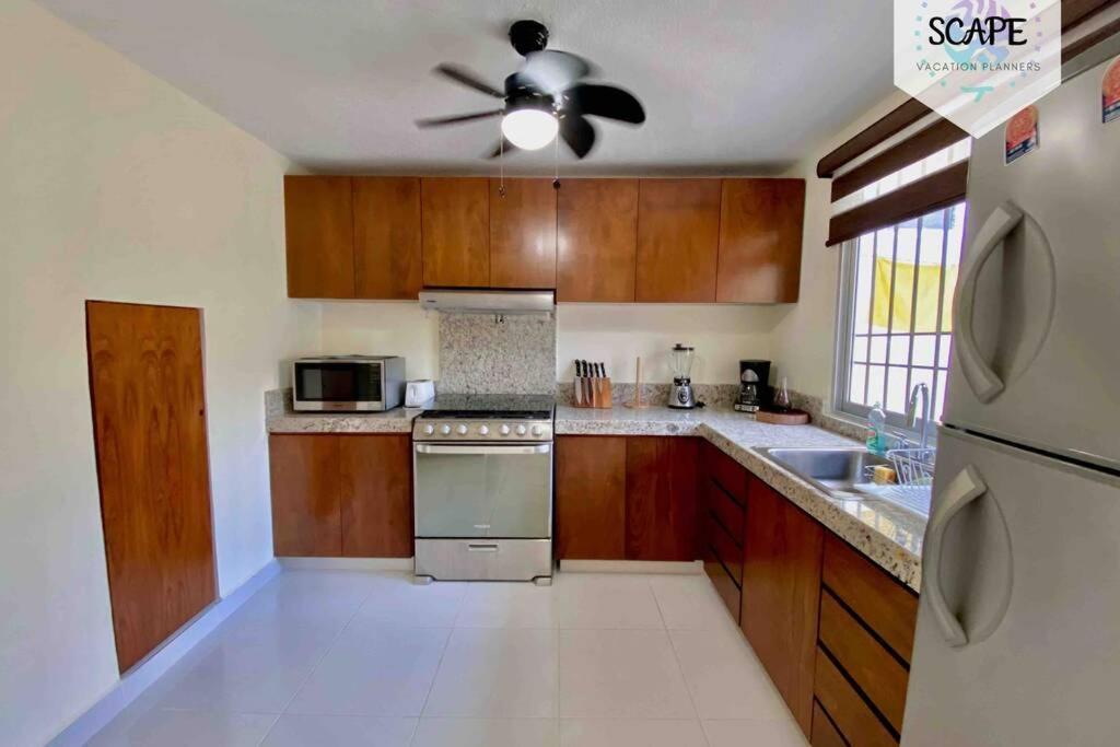 Villa Amplia Y Calida Casa Cerca De Plaza Las Americas à Cancún Extérieur photo