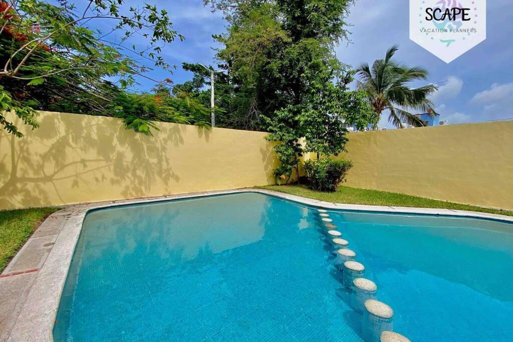 Villa Amplia Y Calida Casa Cerca De Plaza Las Americas à Cancún Extérieur photo
